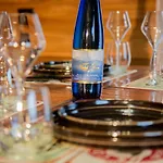 Domaine De La Voge & Et Hytte