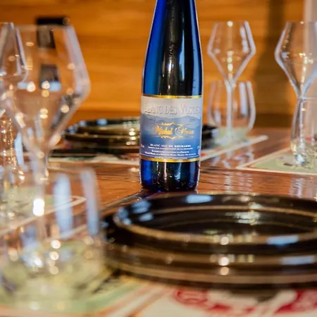 Domaine De La Voge & Et Lodge