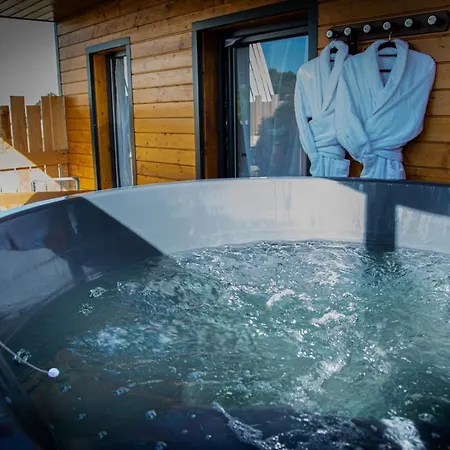 Domaine De La Voge & Et Lodge *