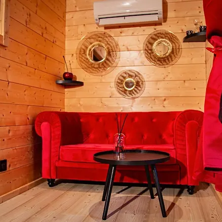 Domaine De La Voge & Et *