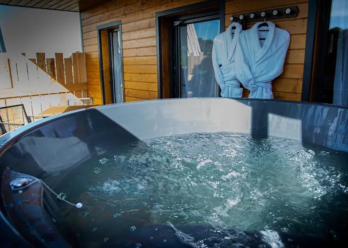 Domaine De La Voge & Et Chata *